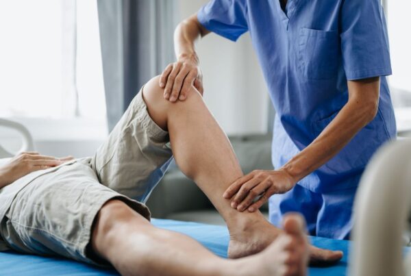 benefits-of-physical-therapy-for-knee-pain