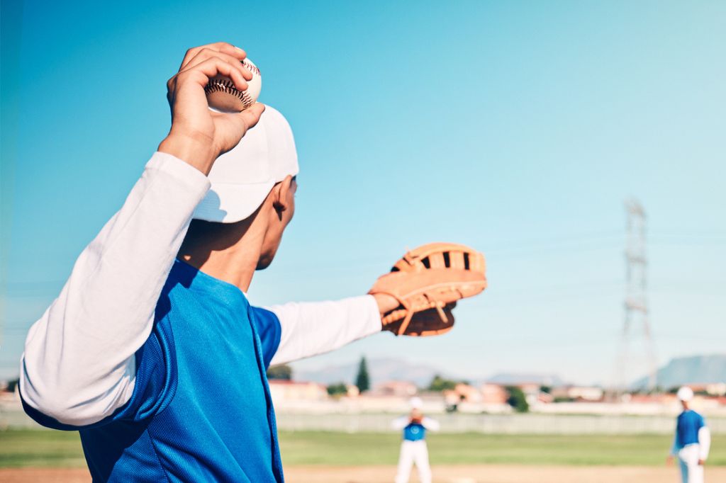 How Athletes Develop SLAP Tears